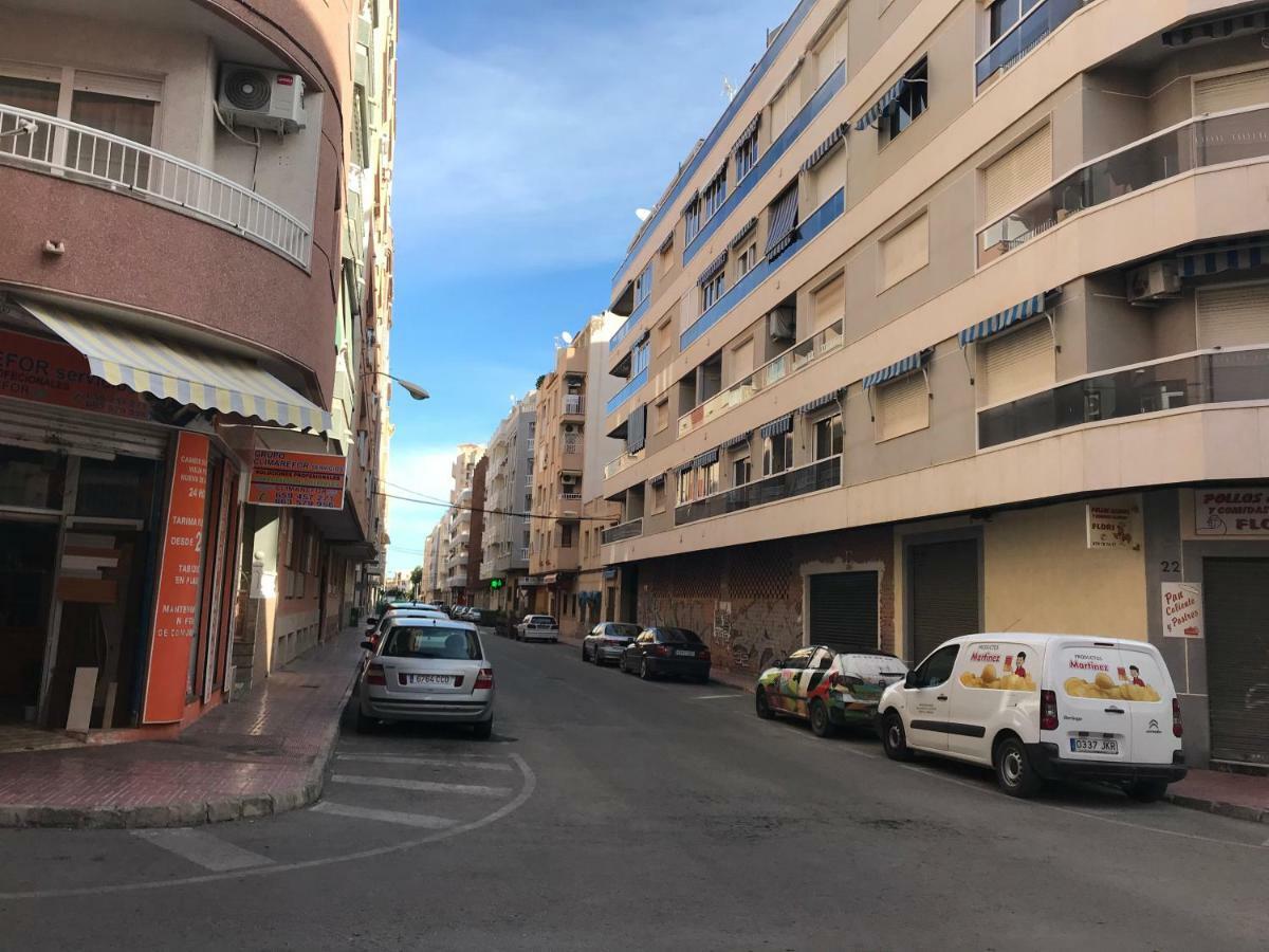Homely Apartments Noruega Torrevieja Eksteriør bilde